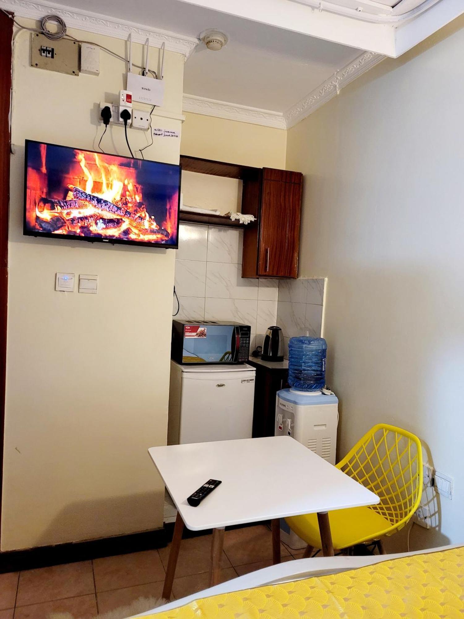 Deka Hotel Ngara Equity Nairobi Bagian luar foto