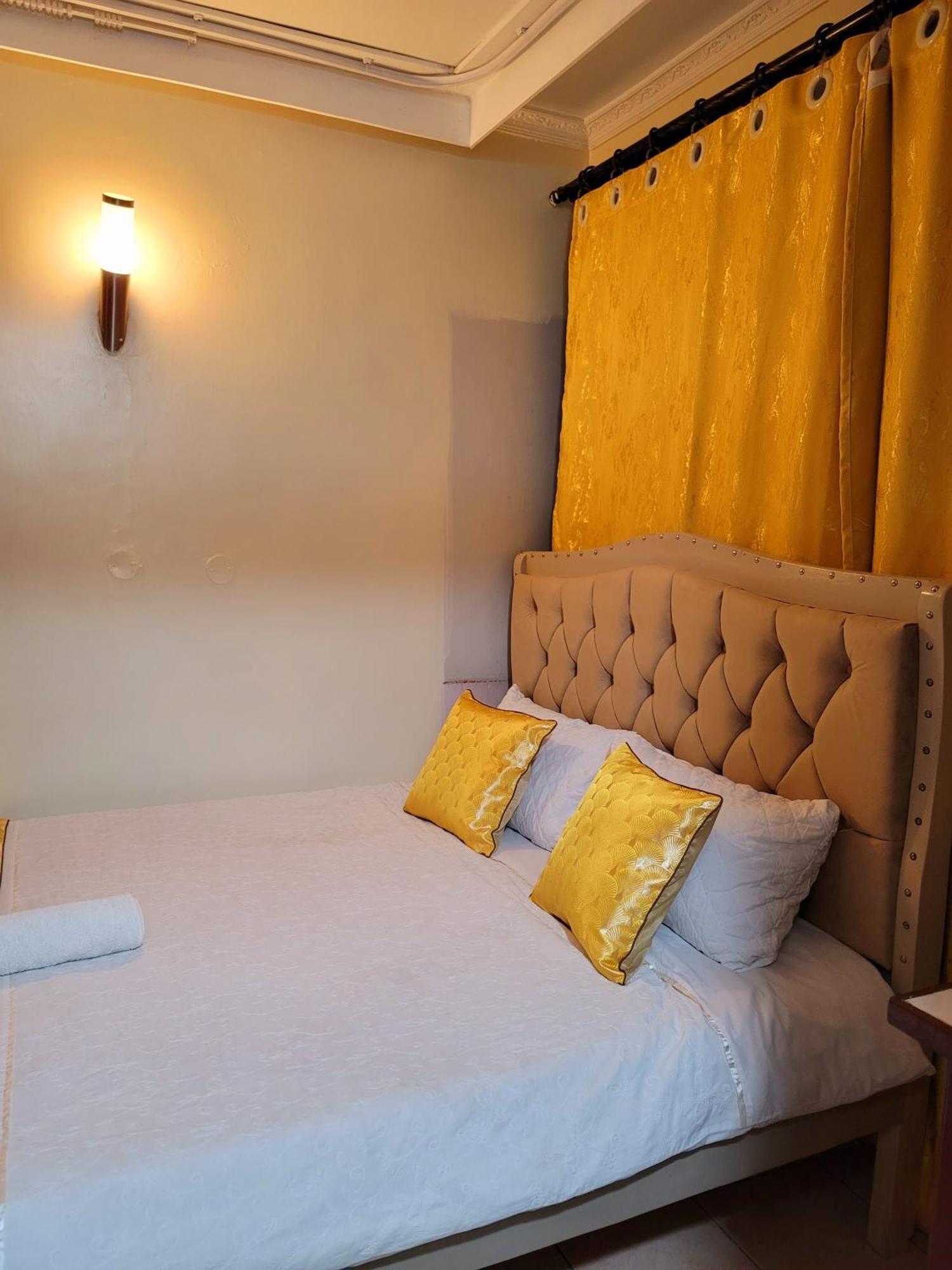 Deka Hotel Ngara Equity Nairobi Bagian luar foto