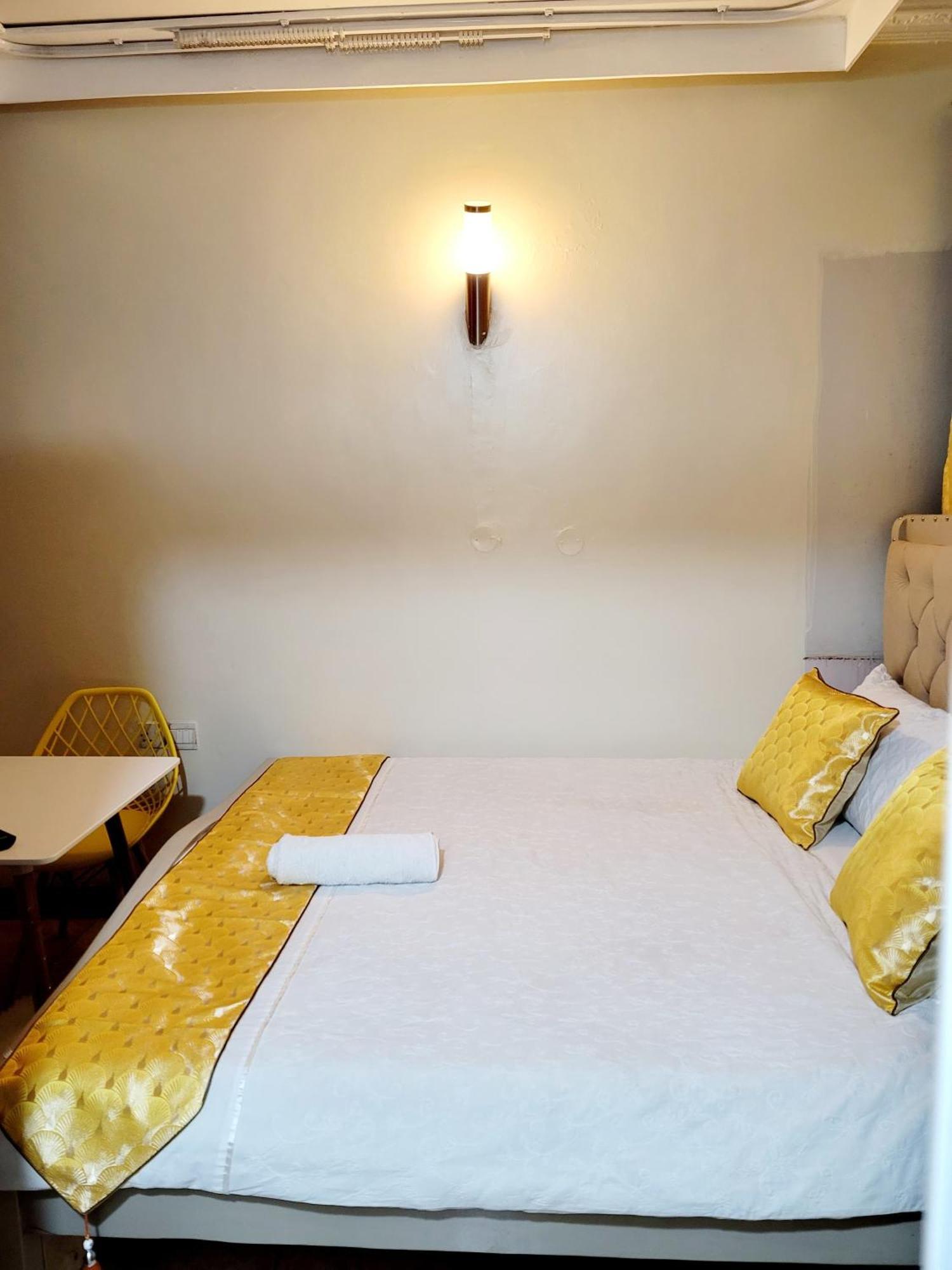Deka Hotel Ngara Equity Nairobi Bagian luar foto