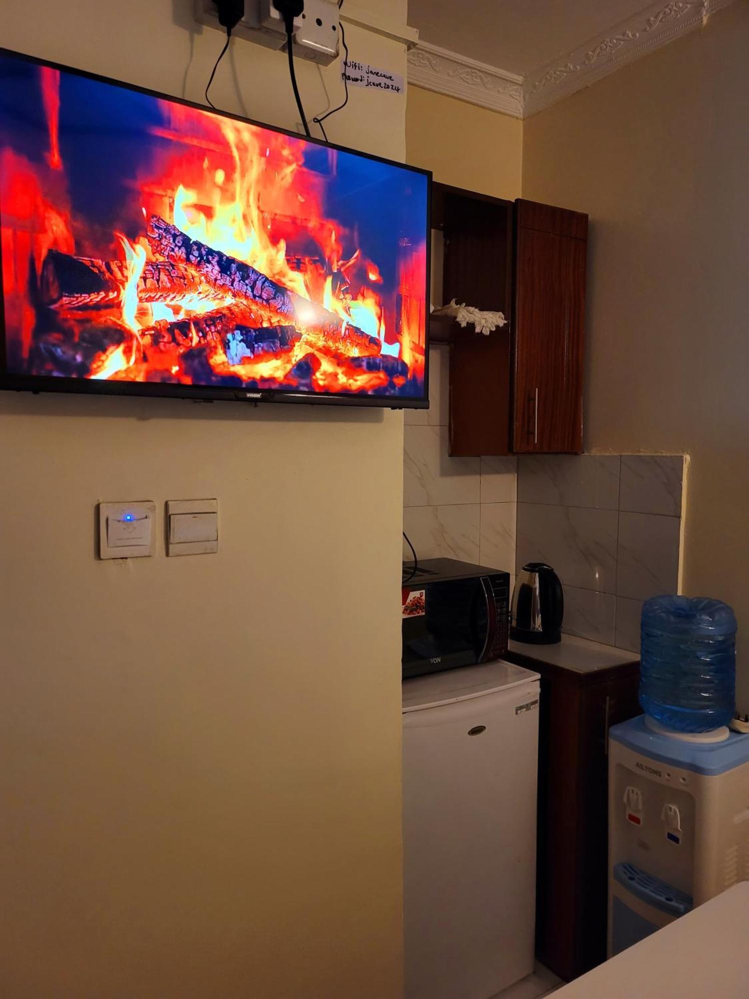 Deka Hotel Ngara Equity Nairobi Bagian luar foto