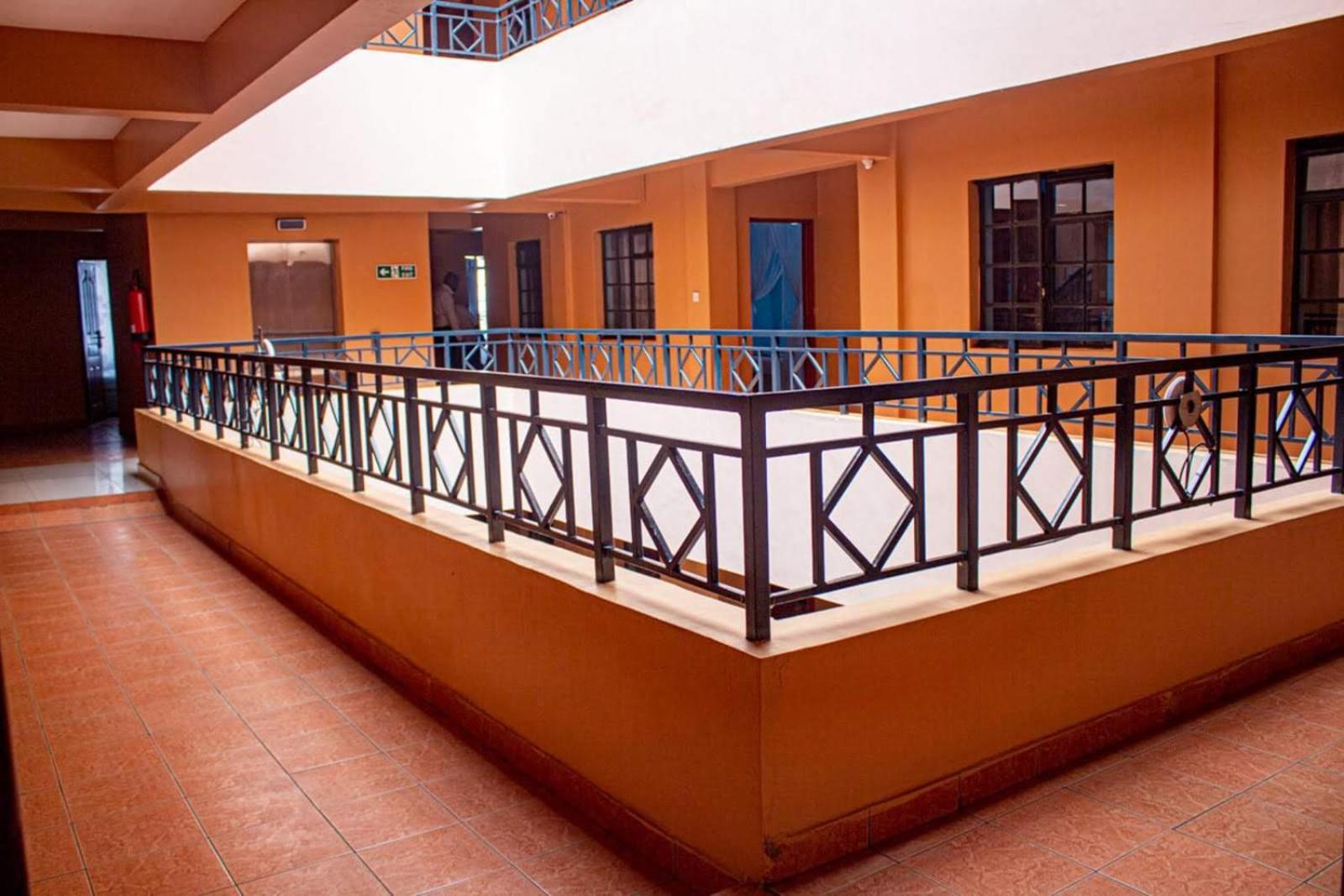 Deka Hotel Ngara Equity Nairobi Bagian luar foto