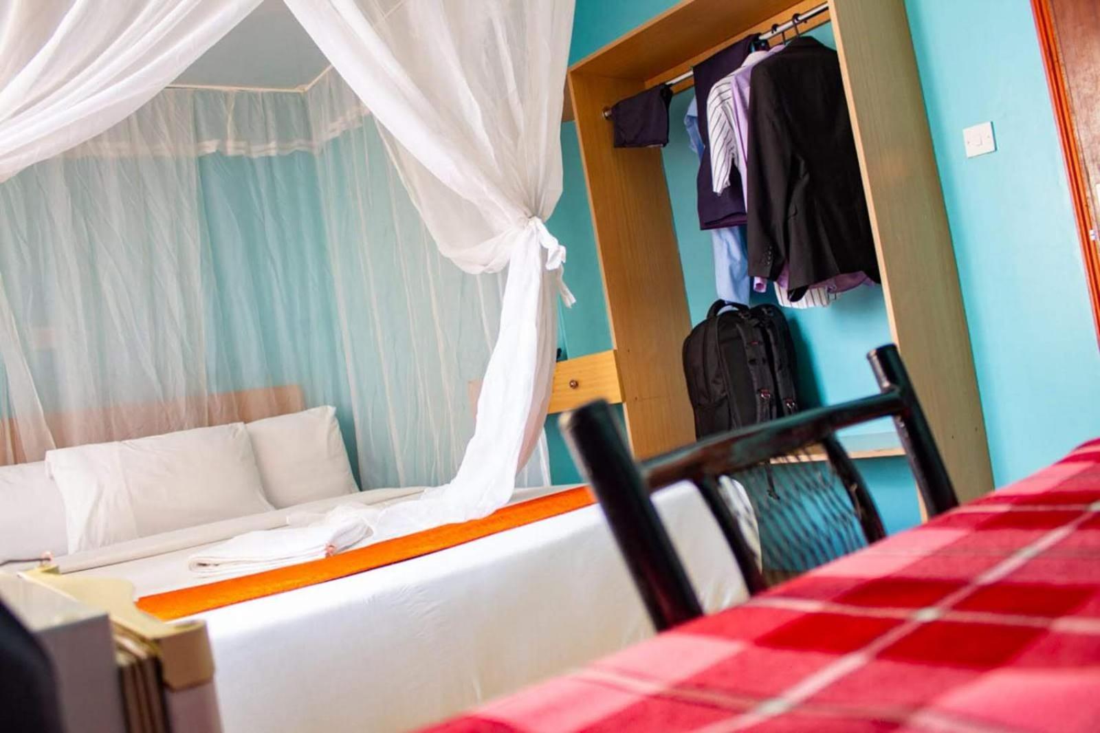 Deka Hotel Ngara Equity Nairobi Bagian luar foto
