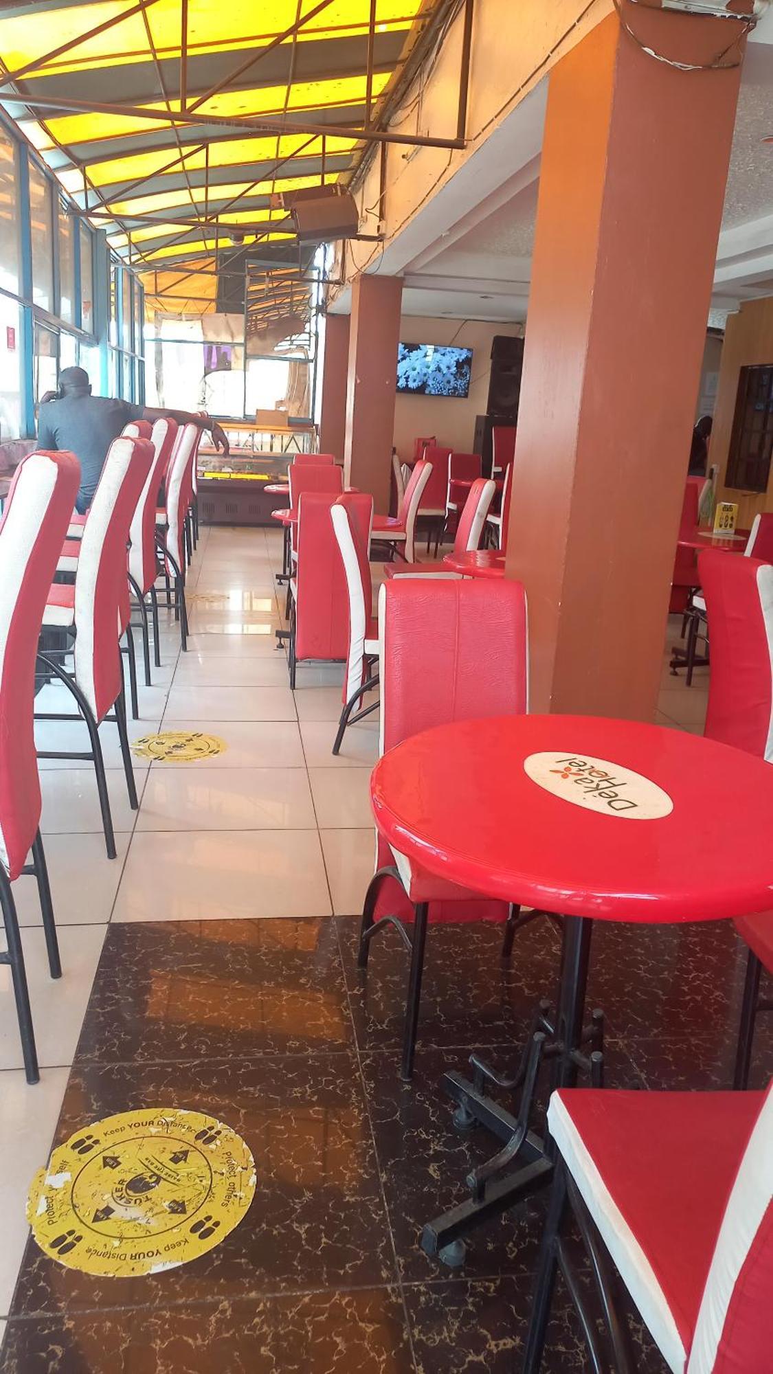 Deka Hotel Ngara Equity Nairobi Bagian luar foto